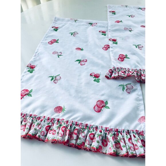 Vintage 80s curtains, red apples, ruffled bottom, kitchen window pair of panels - Picture 4 of 10